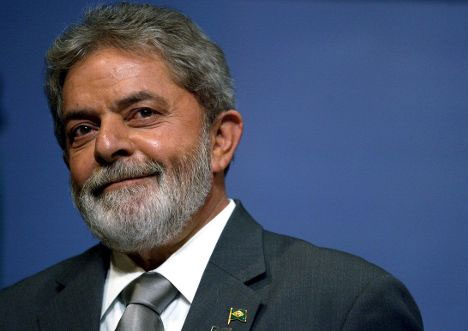 Lula half jaar aan de macht