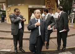 Calderon op kop in Mexico