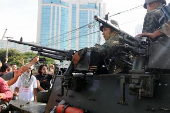 Leger van Honduras bezet de straten