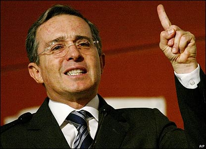 President Uribe niet opnieuw verkiesbaar